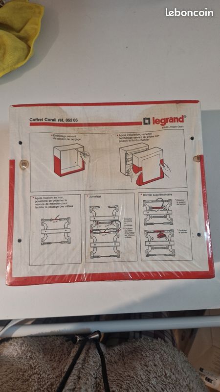 Coffret répartiteur LEGRAND neuf
5 coffret de disponible (image 3)