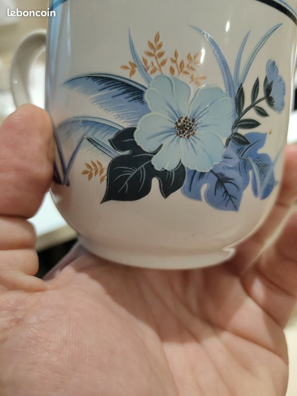 Tasse florale (image 1)