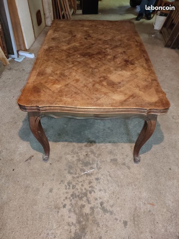 Table de style regence (image 1)