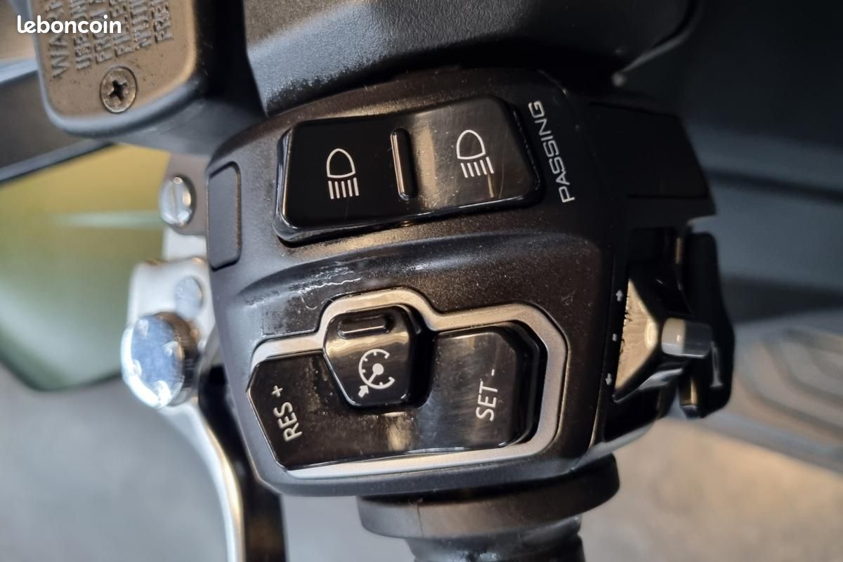 Kymco CV3 550 / 206.92/MOIS* / DSN MOTOS 40 (image 10)