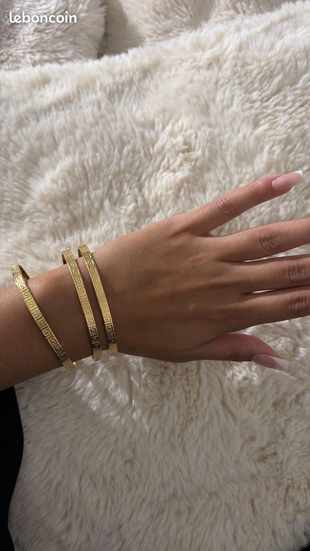 Éclat Doré – Bracelet Fleur Inoxydable (image 18)