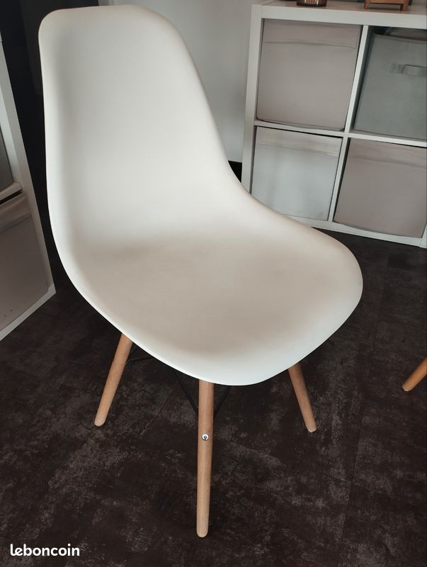Chaises scandinave (image 1)
