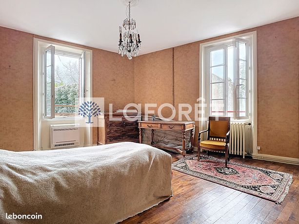 https://img.leboncoin.fr/api/v1/lbcpb1/images/73/91/e6/7391e6da79f37f16ada662171e86e26936e655d9.jpg?rule=ad-image