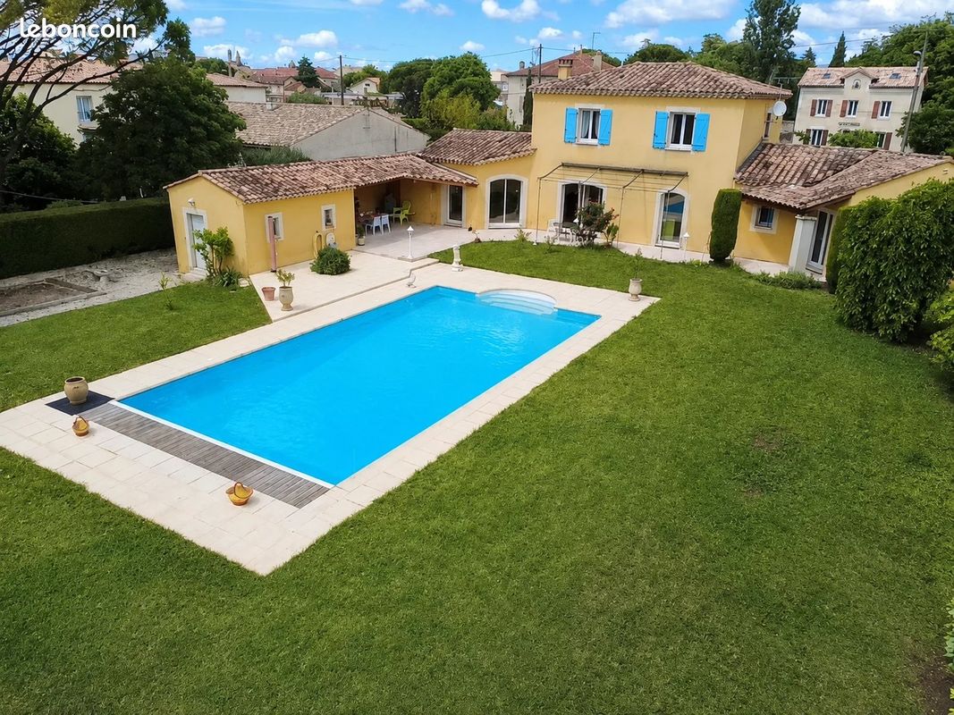 Maison 7 pièces 168 m² · à Valréas · 168 m² · 462 000 €