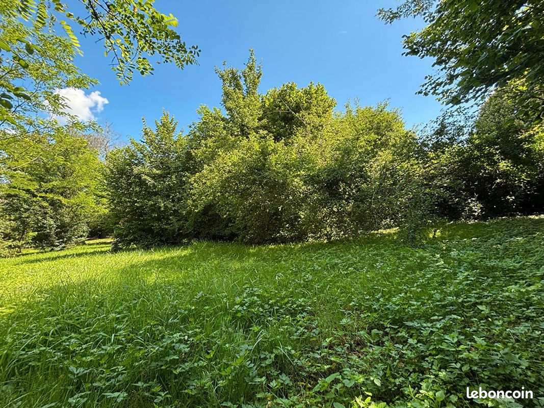 Terrain 492 m² · à Sales · 492 m² · 110 000 €