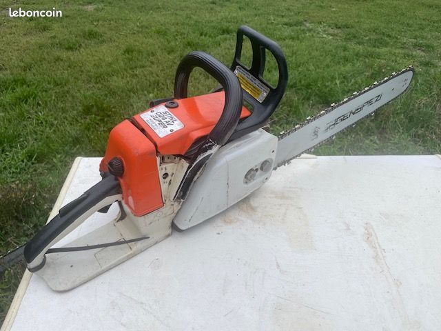 Stihl 024 (image 1)