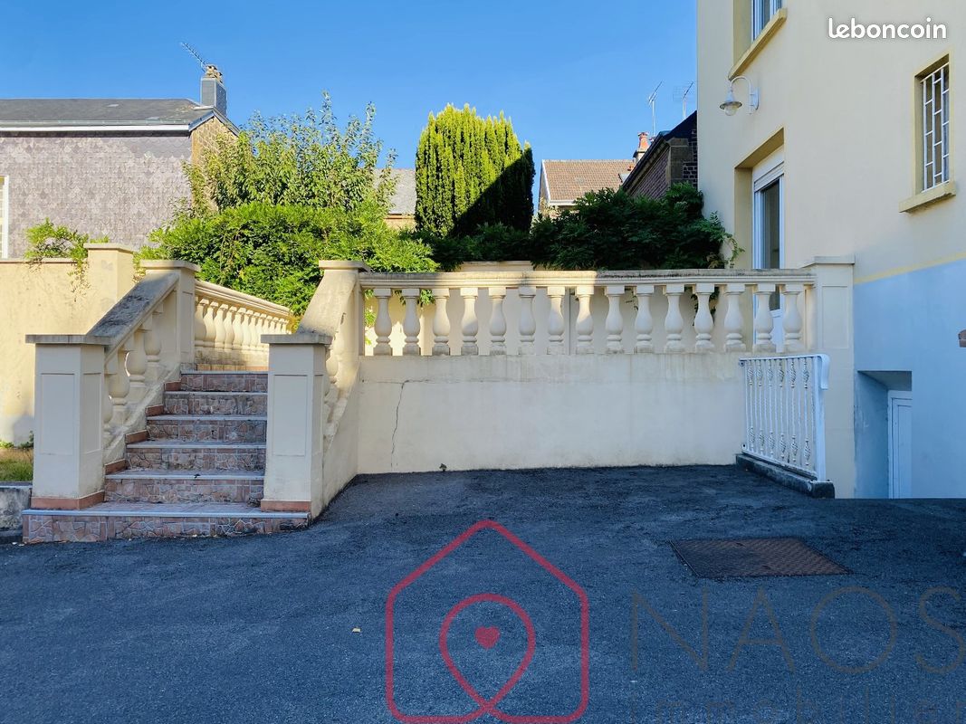 Maison 7 pièces 226 m² · à Charleville-Mézières · 226 m² · 243 000 €