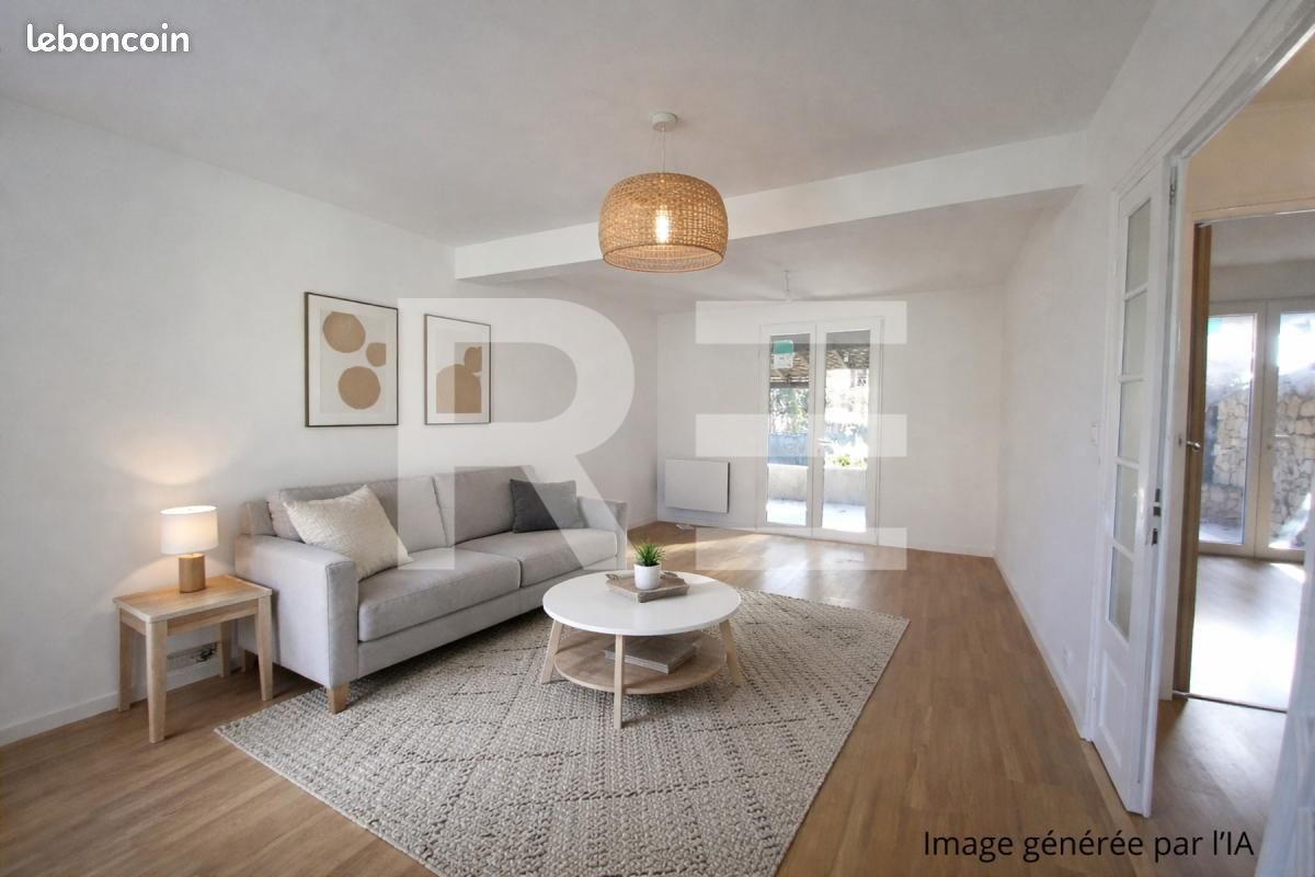 Maison 5 pièces 90 m² · à Nîmes · 90 m² · 236 000 €