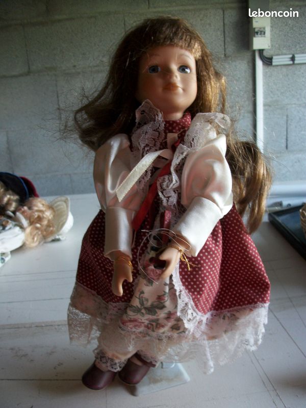 Poupée ancienne (image 1)