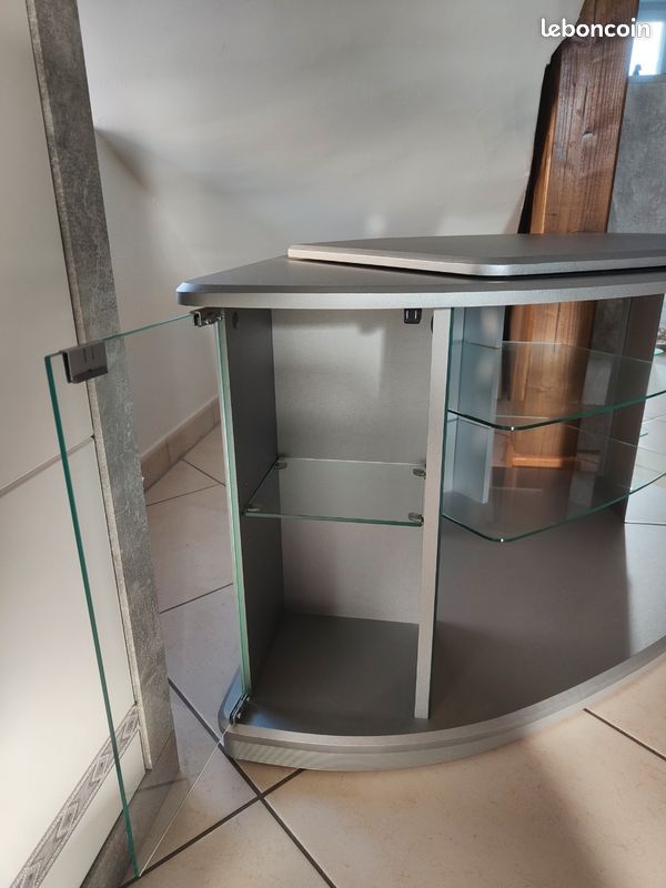 Meuble télé d'angle (image 4)