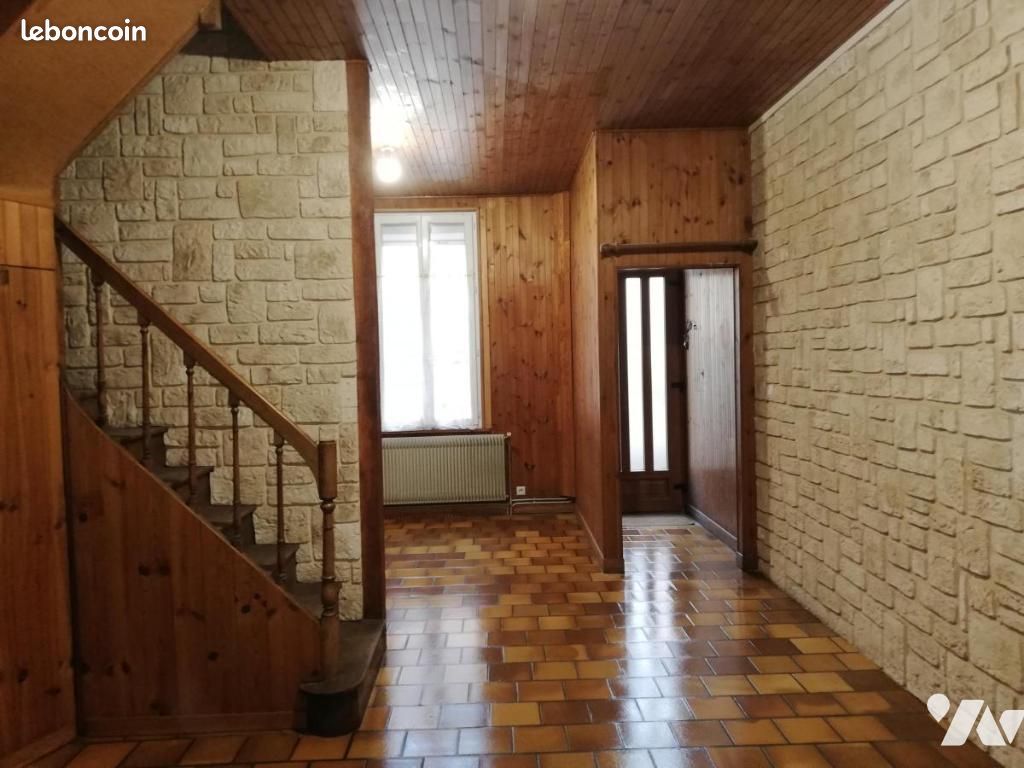Maison 3 pièces 81 m² · à Amiens · 81 m² · 900 €