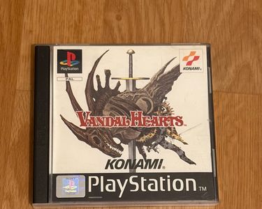 Vandal Hearts Sur PS1 – PAL – Bon état – Jeu Complet – RPG Tactique Konami