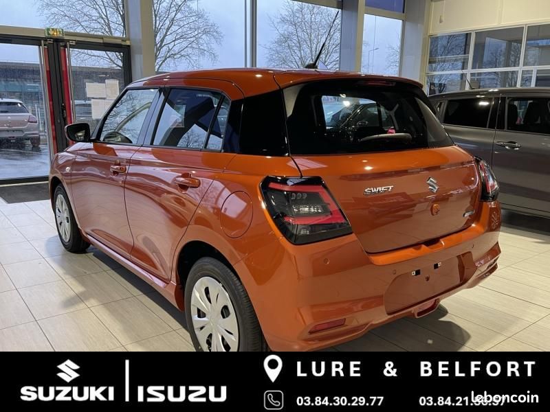Suzuki Swift 1.2 Hybrid 83ch Avantage (image 4)