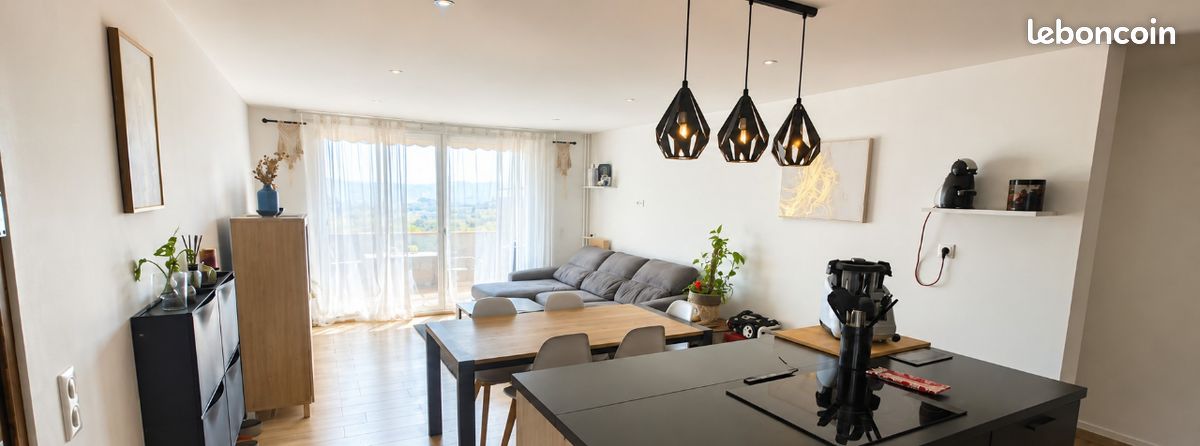 Appartement 4 pièces 74 m² · à Grasse · 74 m² · 272 000 €