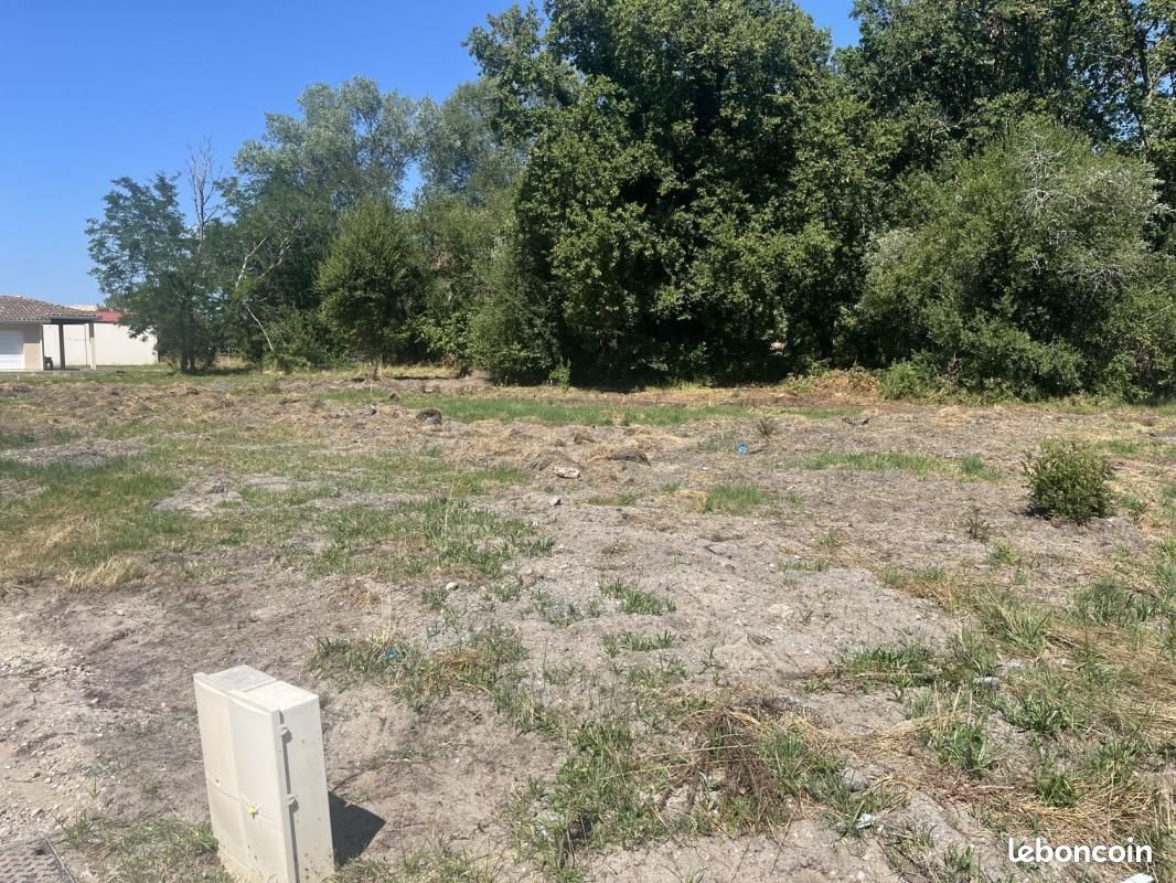 Terrain 643 m² Moulis En Medoc · à Moulis-en-Médoc · 79 000 €