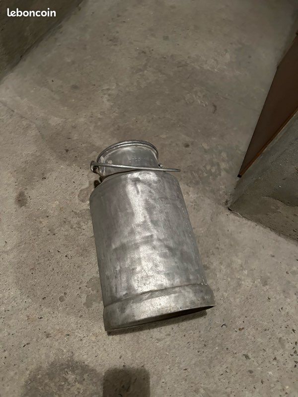 Bidon à lait aluminium (image 5)
