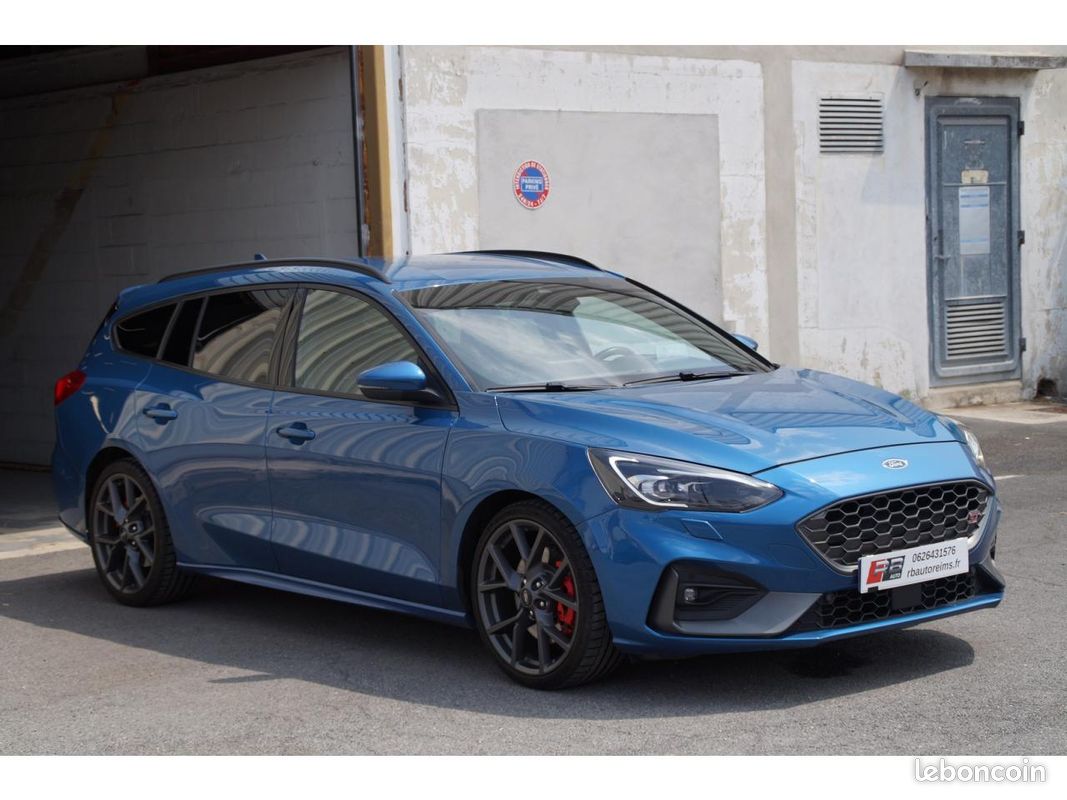 FORD FOCUS IV ST SW 2.3 EcoBoost 280cv BVM6 + OPTIONS (image 45)