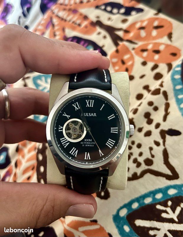 Montre automatique Pulsar (image 1)