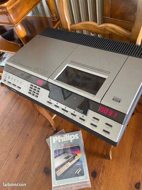 magnetoscope philips VR475 en panne