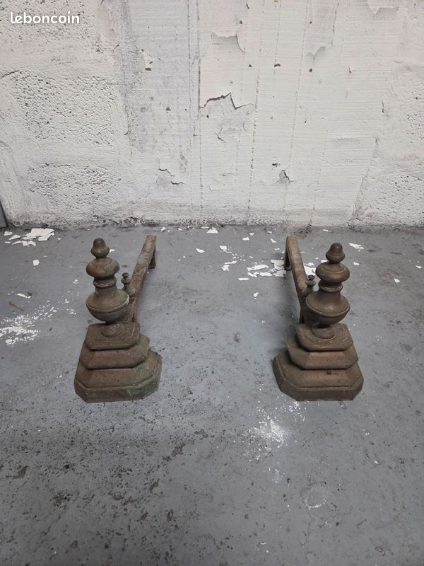 Paire de chenets pour en acier (image 1)