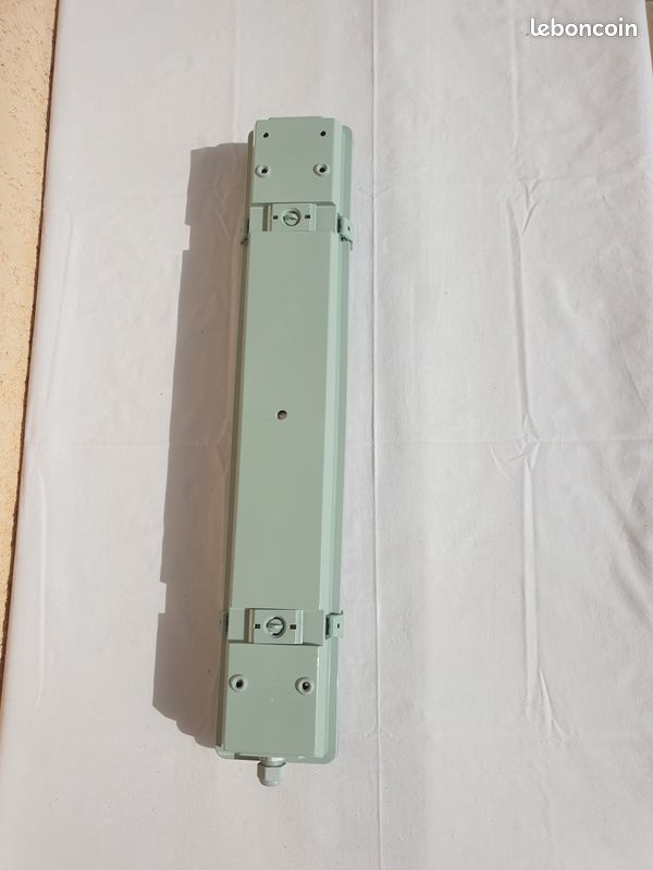 Luminaire reglette (image 5)