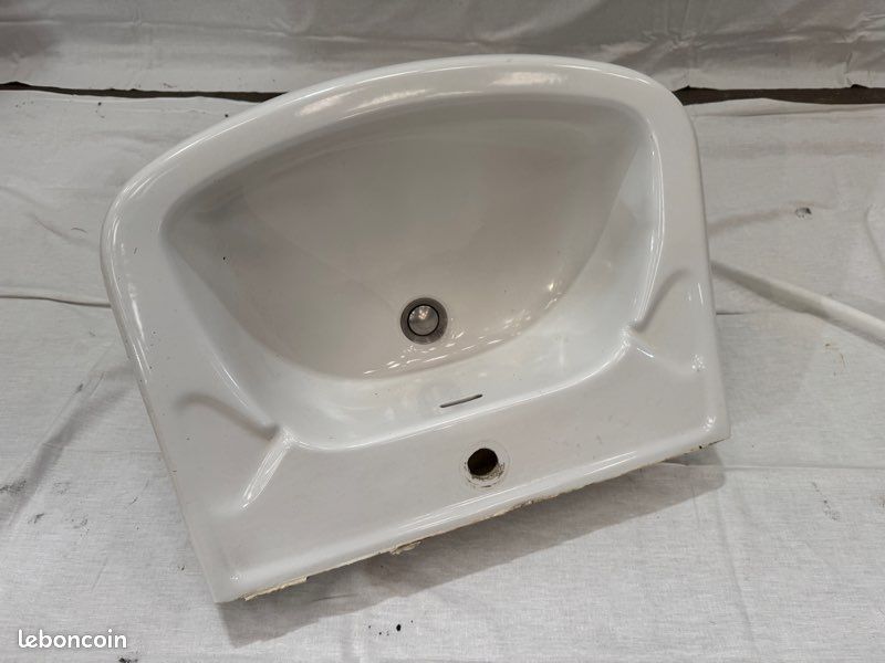 Lavabo (image 1)