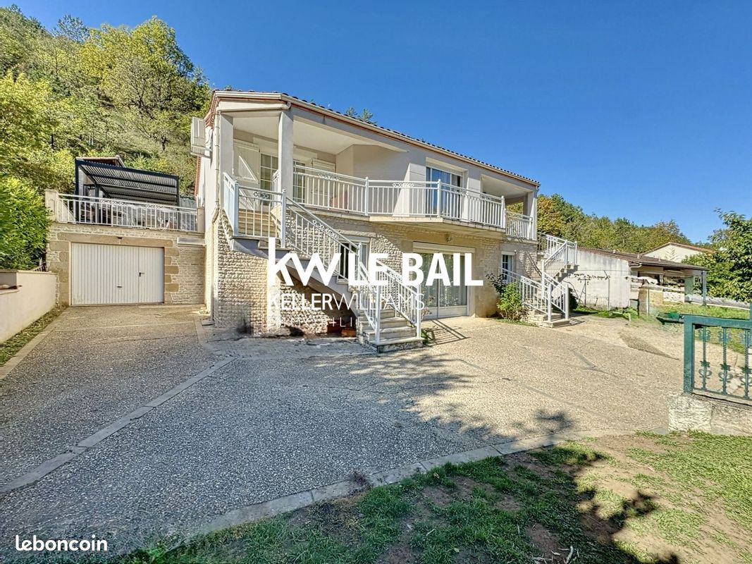 Maison 8 pièces 245 m² · à Cahors · 245 m² · 526 000 €