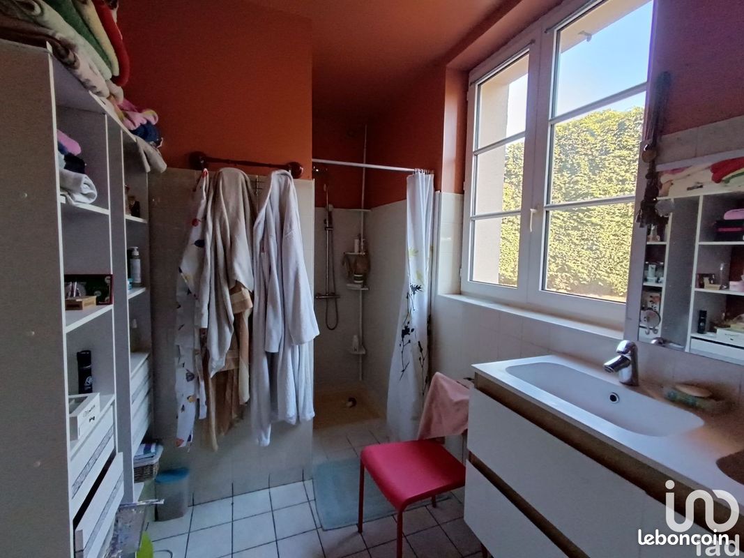 Maison 5 pièces 184 m² - Thouars 79100 (image principale 9)