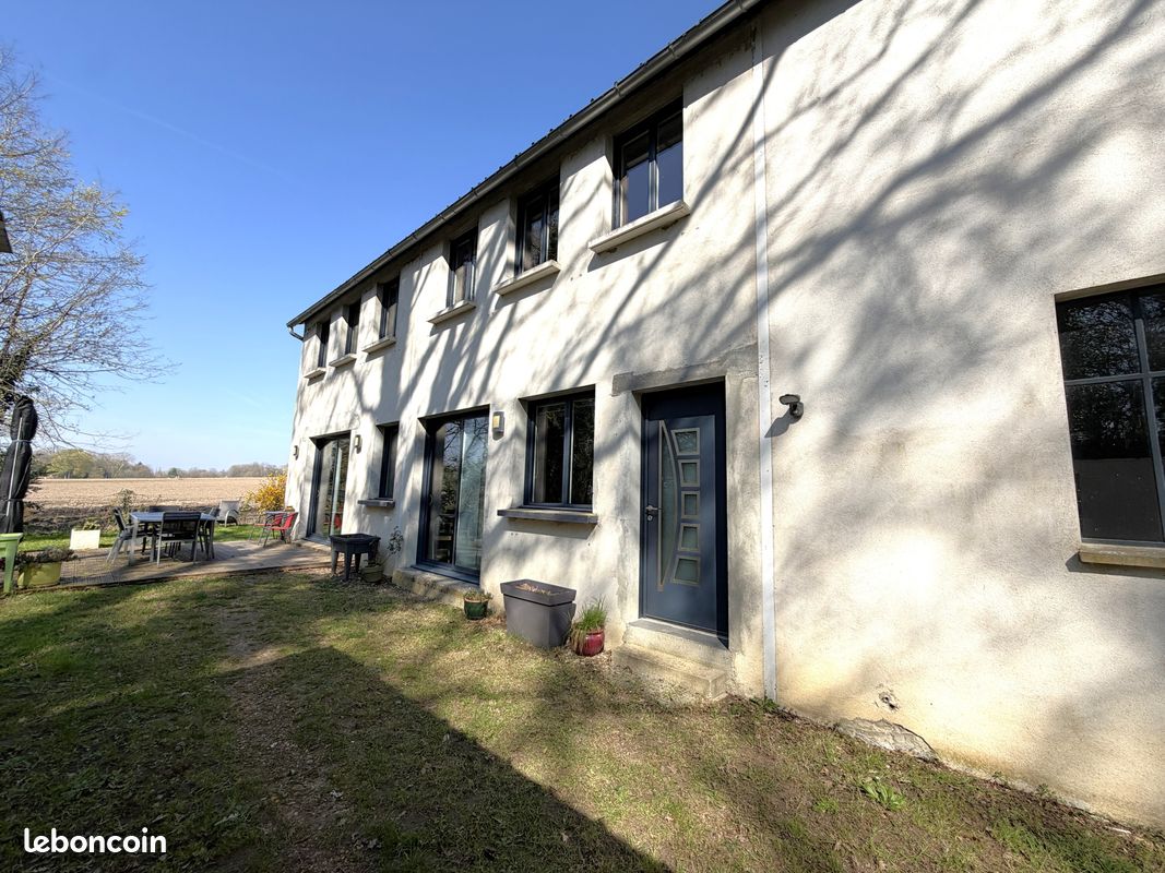 Maison 7 pièces 269 m² (image 2)