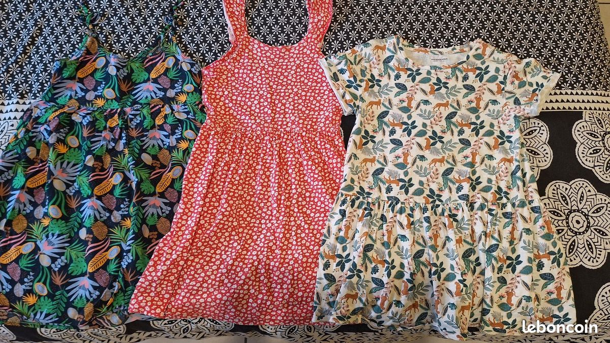 Vêtements filles 6/8 ans hiver été (image 3)