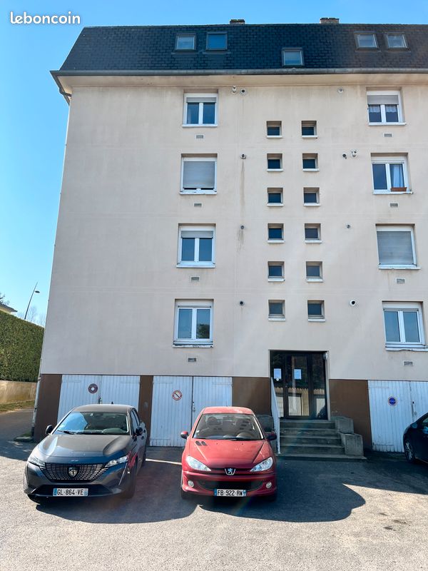 Appartement 4 pièces 65 m² · à Évreux · 65 m² · 925 €