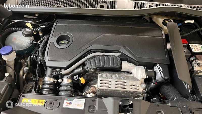 Peugeot 2008 1.2 Hybrid 145ch Envy e-DCS6 (image 34)