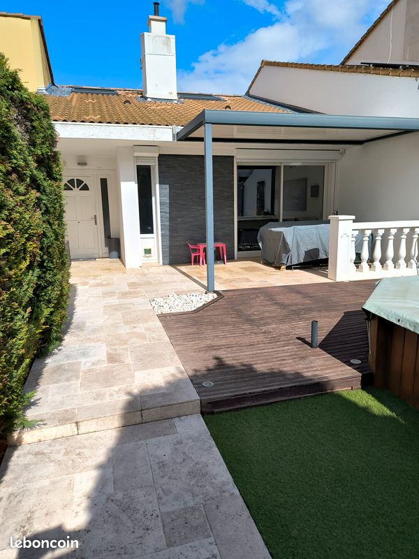 Maison 5 pièces 120 m² · à Peyrolles-en-Provence · 120 m² · 385 000 €