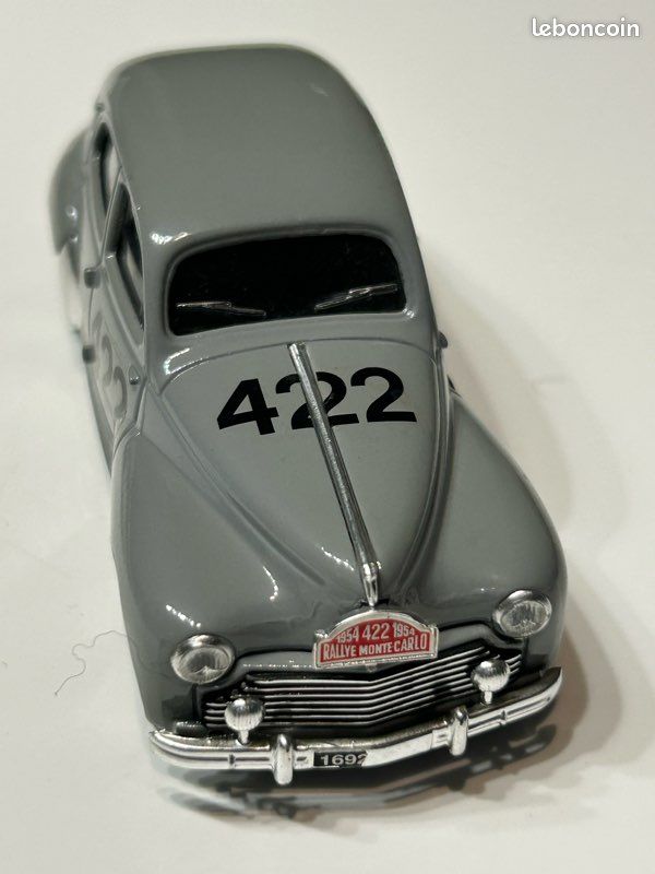 Retro Bolide - PEUGEOT 203 Records 1953 grise montée 1:43 | UK