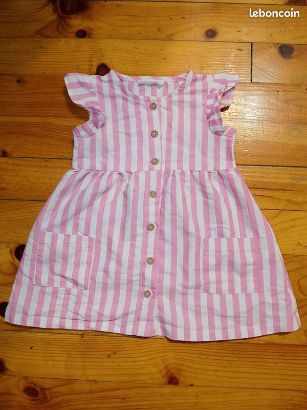 Robe rose avec des rayures (image 1)