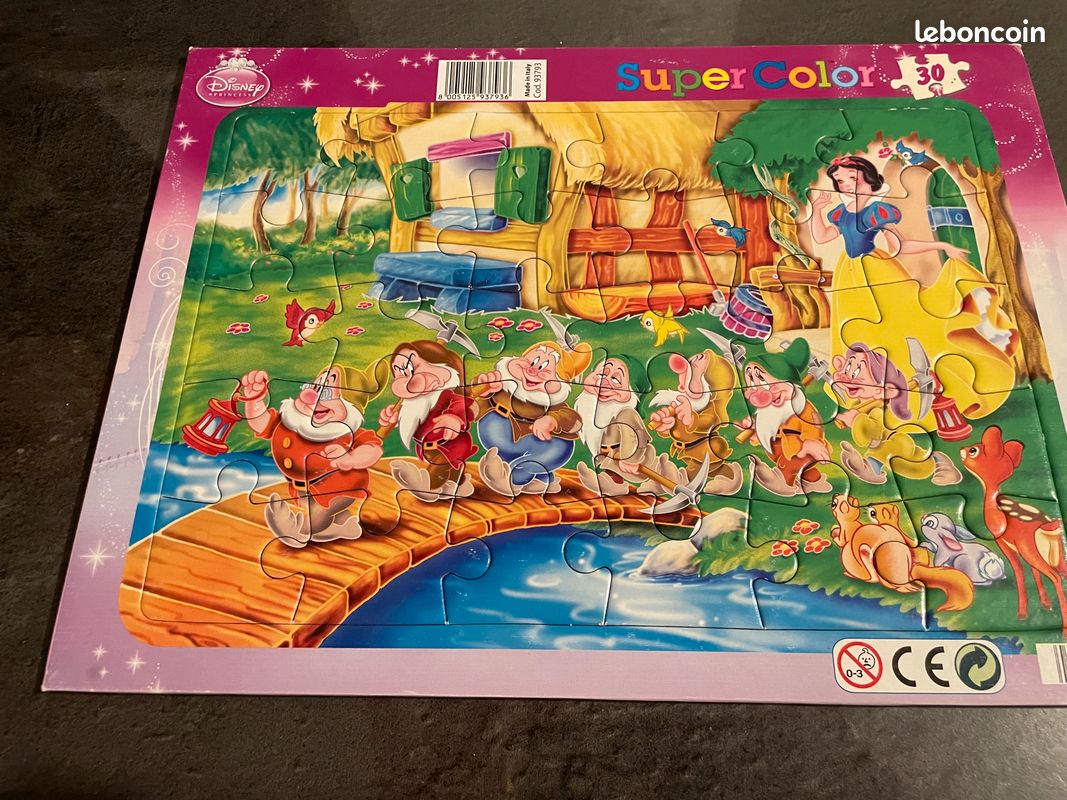 Vends puzzles DISNEY (image 1)