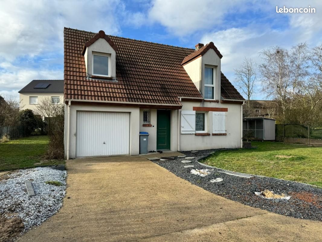 Maison 5 pièces 101 m² · à Fleury-les-Aubrais · 101 m² · 1 128 €