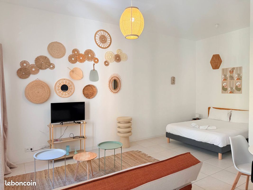 Appartement 1 pièce 36 m² · à Nîmes · 36 m² · 650 €/mois