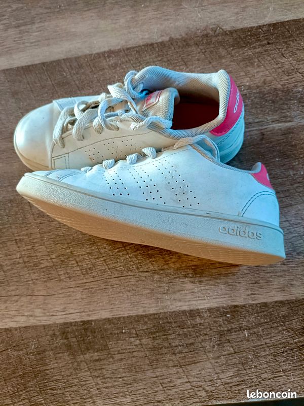 Baskets Adidas fille pointure 30 (image 1)