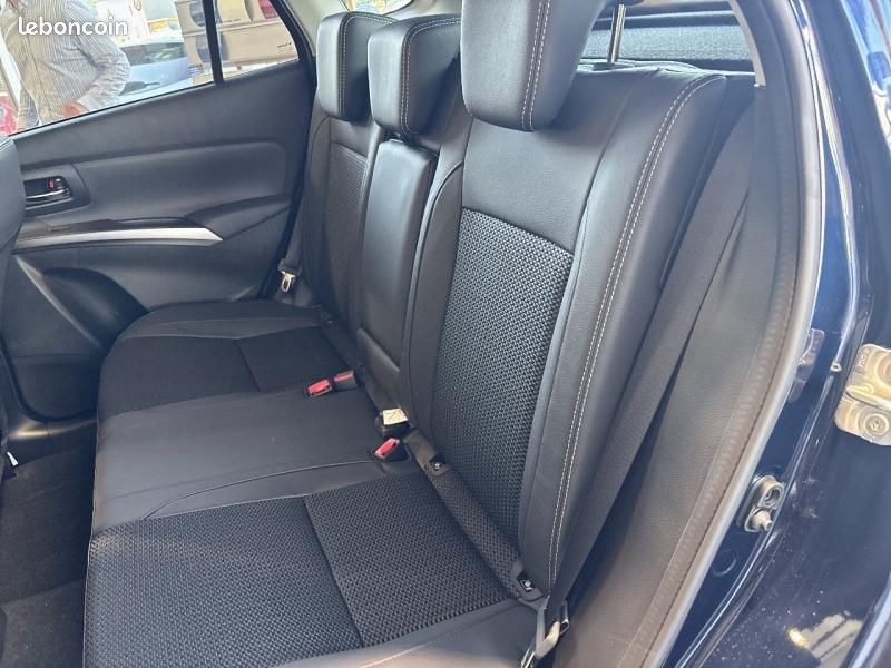 Suzuki S-Cross 1.4 Boosterjet Hybrid 110ch Style MY25 (image 31)