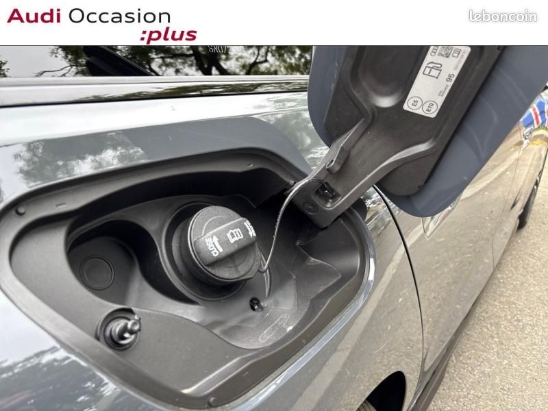 Audi A5 Avant 2.0 e-hybrid 299ch S line quattro S tronic 7 (image 28)