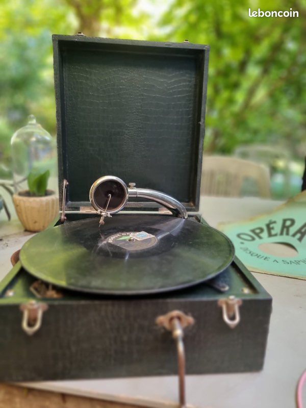 Ancien Phonographe Pathé à manivelle (image 1)