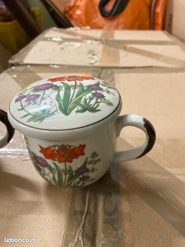 Tisanière Ou Mug En Grès Vintage Décor Floral Français - Avec Couvercle Et Filtre - Bohème