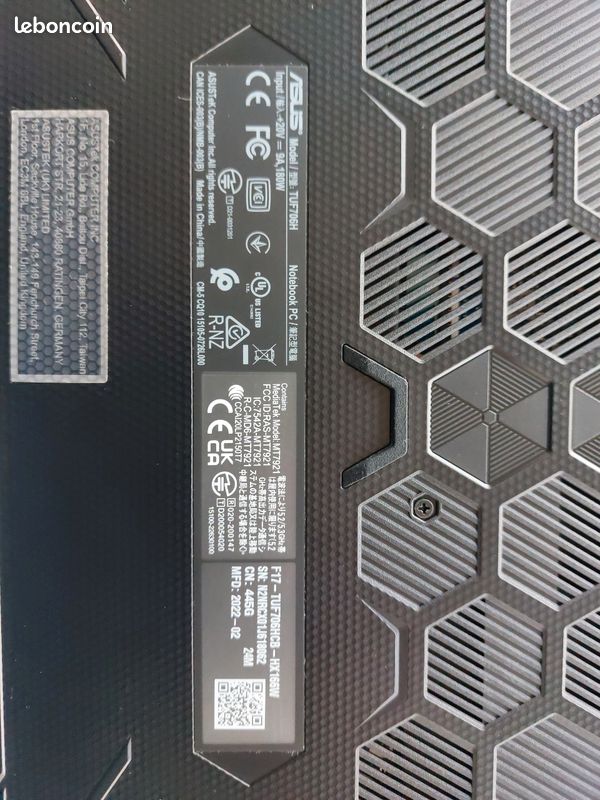 Pantalla De LED 17.3 Asus X73B Serie NUEVA En Francia DE ORIGEN GENUINO