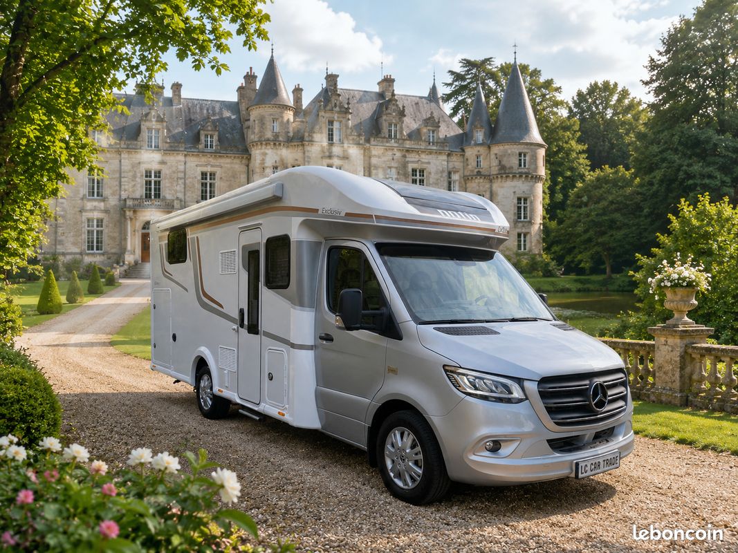 Camping car profilé NOTIN Ostrava CF lit central sans lit pavillon 3.000 kms (image 2)