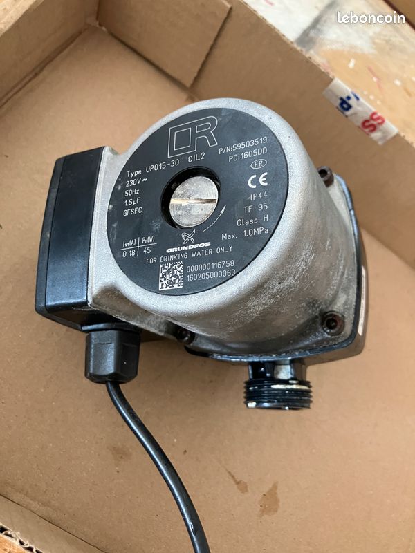 Dedietrich MCR MCX 24-28BIC circulateur 15/30 (image 1)
