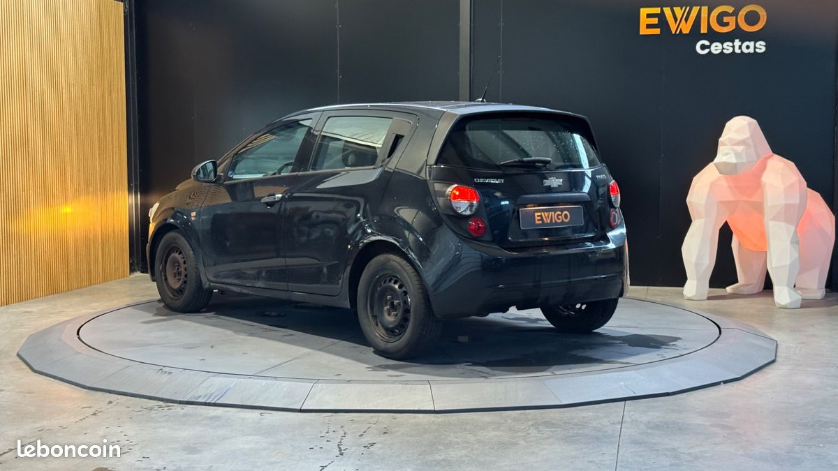 CHEVROLET AVEO 1.2 70 CH LS - RÉGULATEUR DE VITESSE - CLIm (image 2)