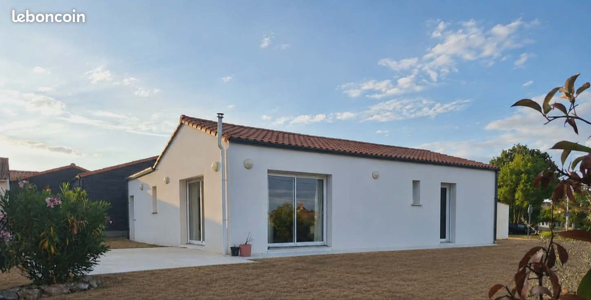Maison 3 pièces 70 m² · à Sainte-Gemme-la-Plaine · 70 m² · 215 000 €
