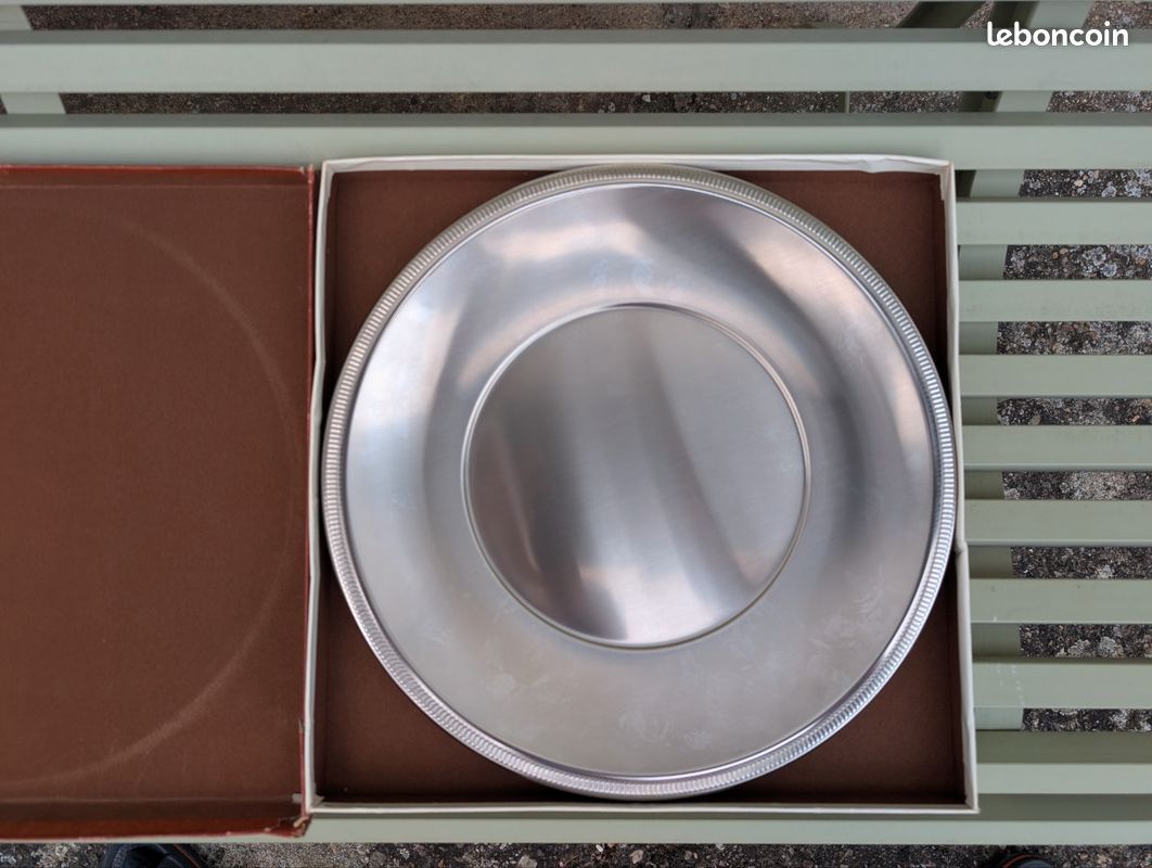 Plat Rond Jean Couzon – Inox – Argenté – Occasion Bon état