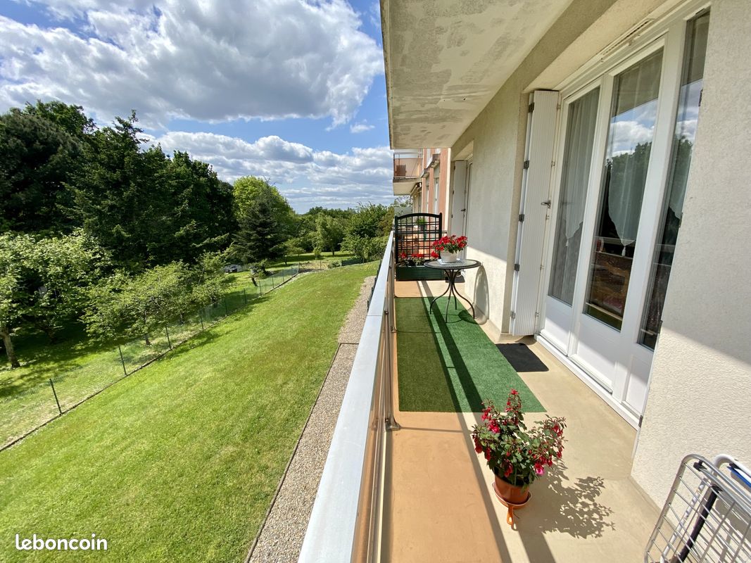 Appartement 2 pièces 46 m² · à Vierzon · 46 m² · 65 000 €